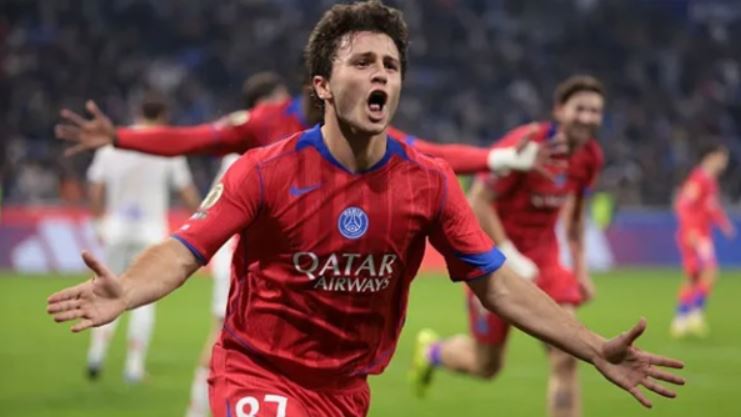 นานี่ชี้ชัด! แมนยูพลาดหนักที่ไม่ทุ่มคว้า “ชูเอา เนเวส” ตั้งแต่แรก